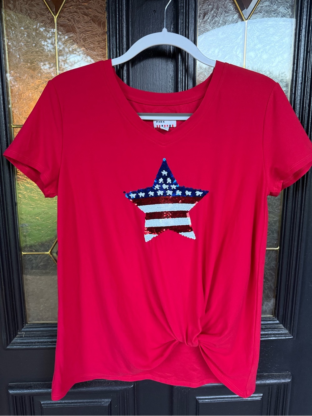Liberty Park Patriotic Sequin Star Red V‑Neck Knot Tee - Size S (NWOT)